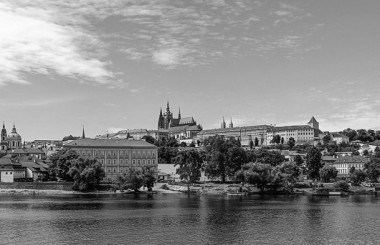 Czech Language Lesson for Adults: Pivo a Muzika